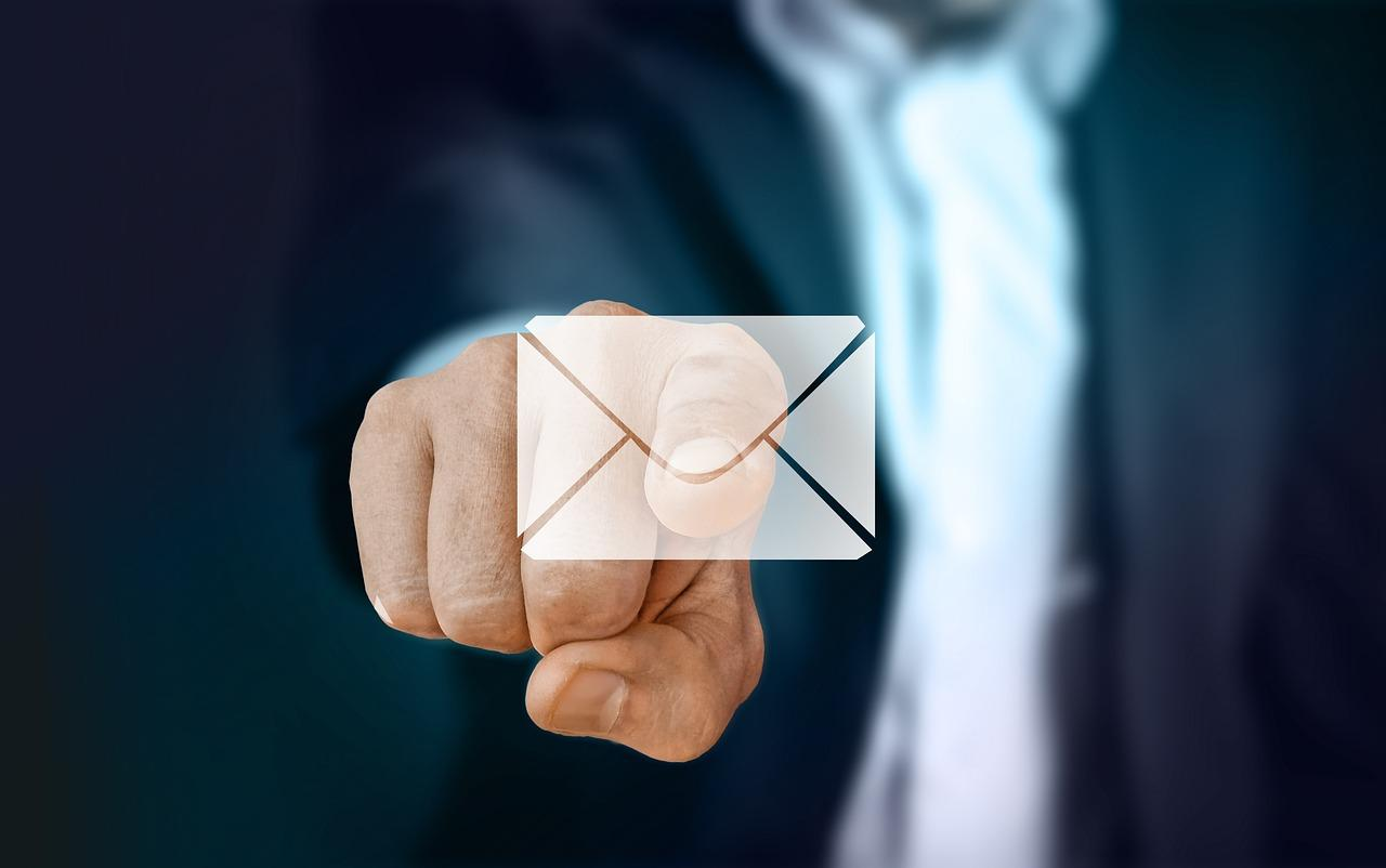 La Poste : decouvrez une astuce pour reduire vos frais d’envoi de courrier
